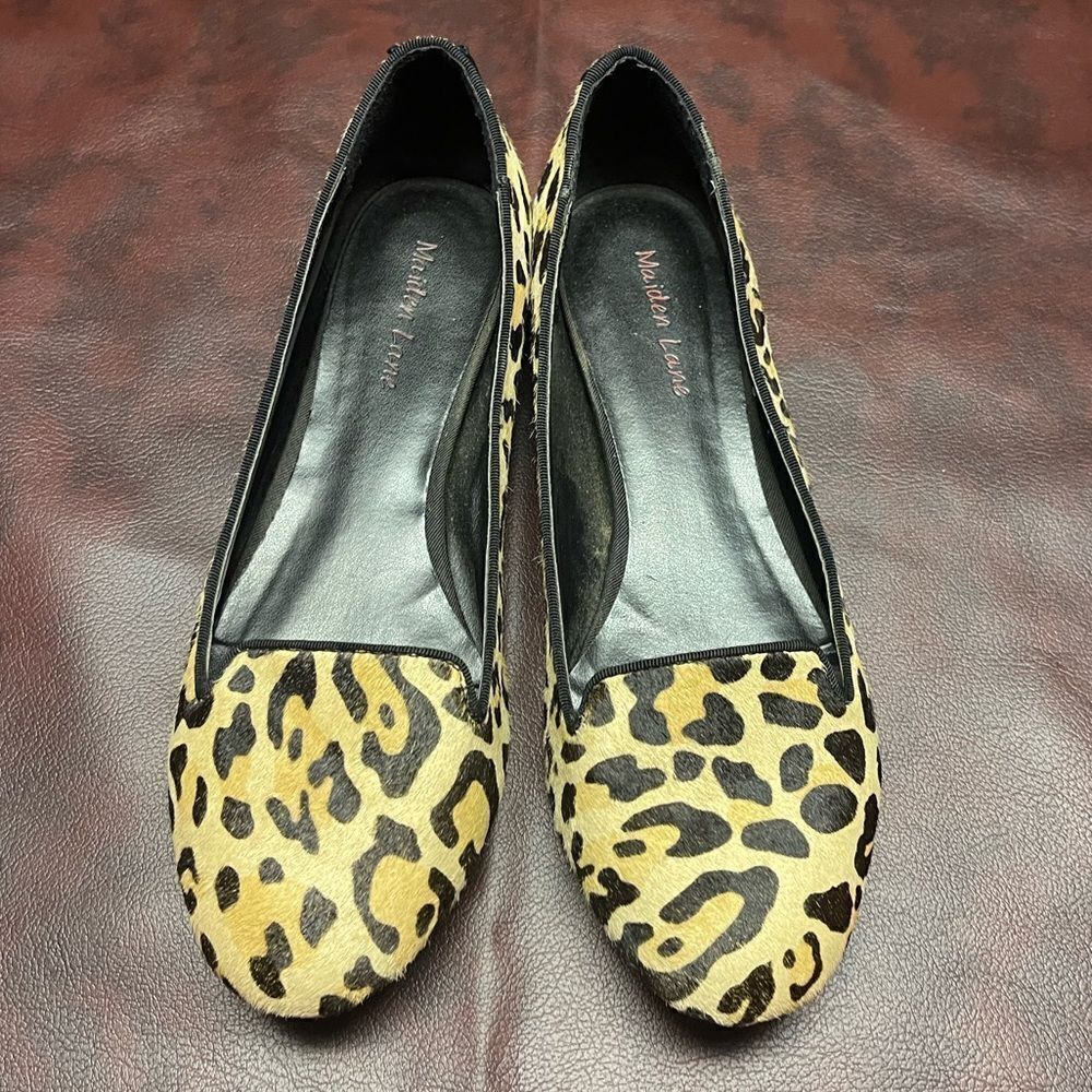 Maiden Lane leopard print flats, size 7 1/2‎